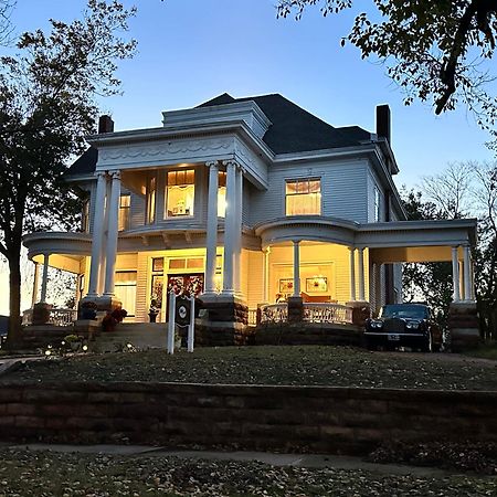 The Judges Chambers Bed & Breakfast Guthrie ภายนอก รูปภาพ
